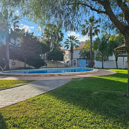 House Next To In Tropical Garden Feriehus *